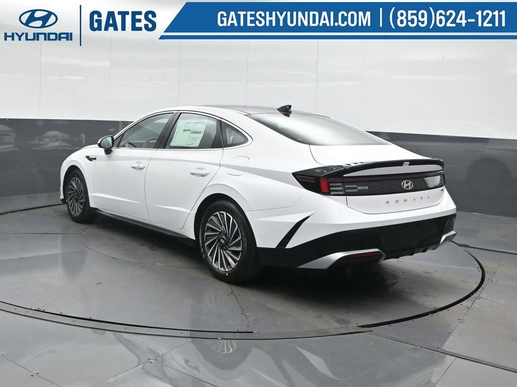 2026 Hyundai SONATA HYBRID SEL