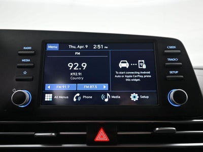 2025 Hyundai ELANTRA SE