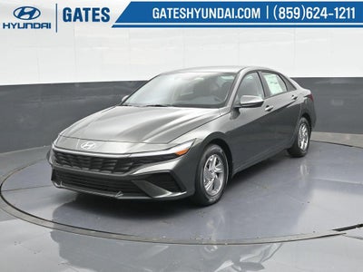 2025 Hyundai ELANTRA SE Active SRC