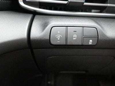 2025 Hyundai ELANTRA SE Active SRC
