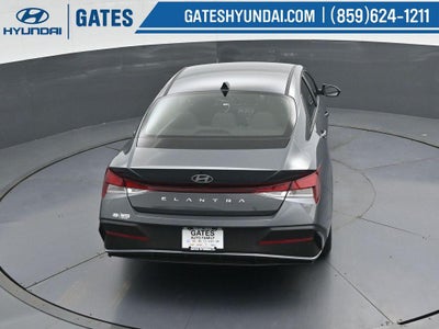 2026 Hyundai ELANTRA SE