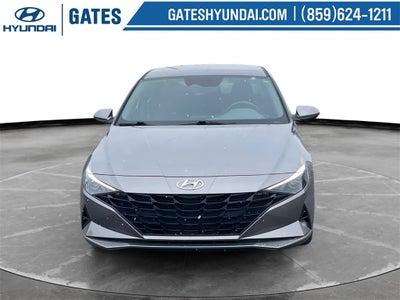 2022 Hyundai ELANTRA SEL