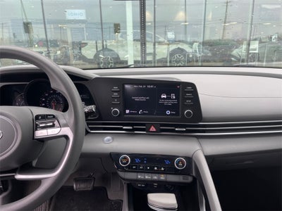 2022 Hyundai ELANTRA SEL