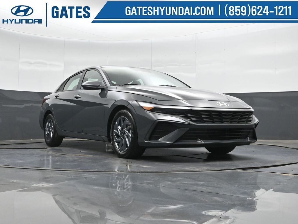 2024 Hyundai Elantra SEL - Photo 40
