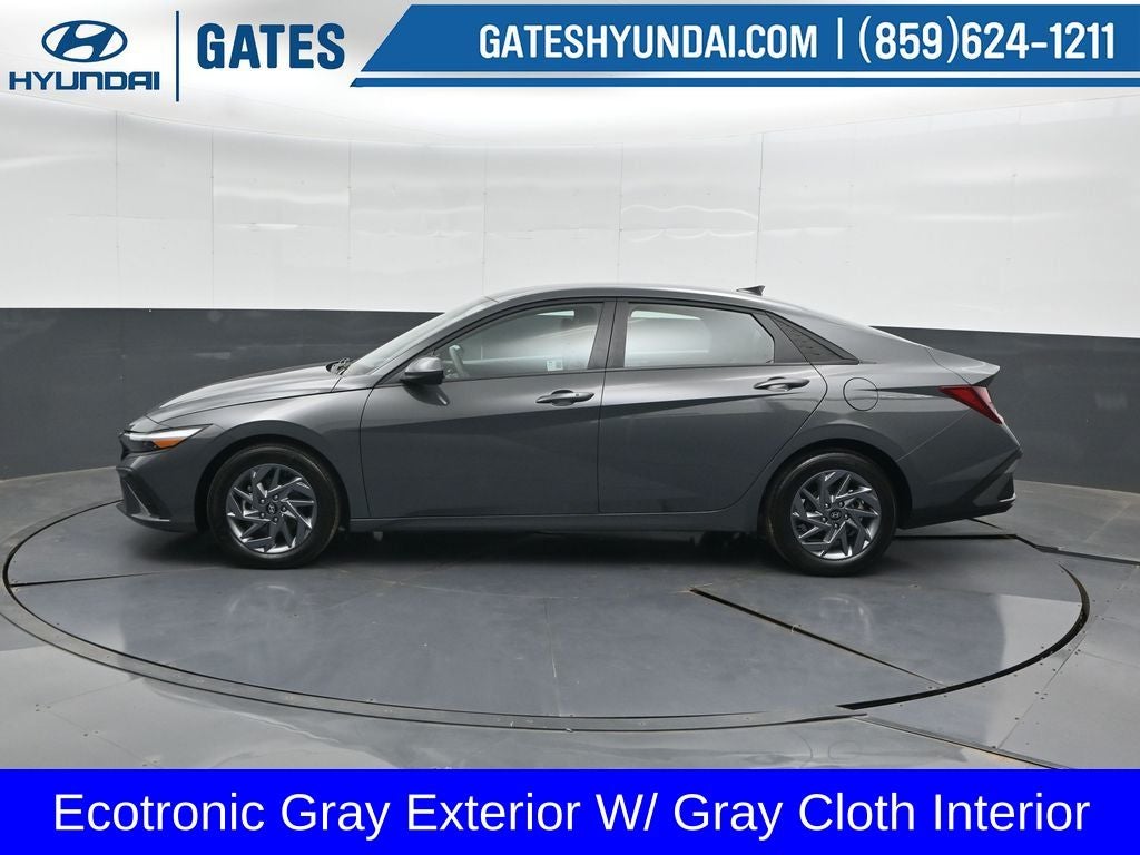 2024 Hyundai Elantra SEL - Photo 7