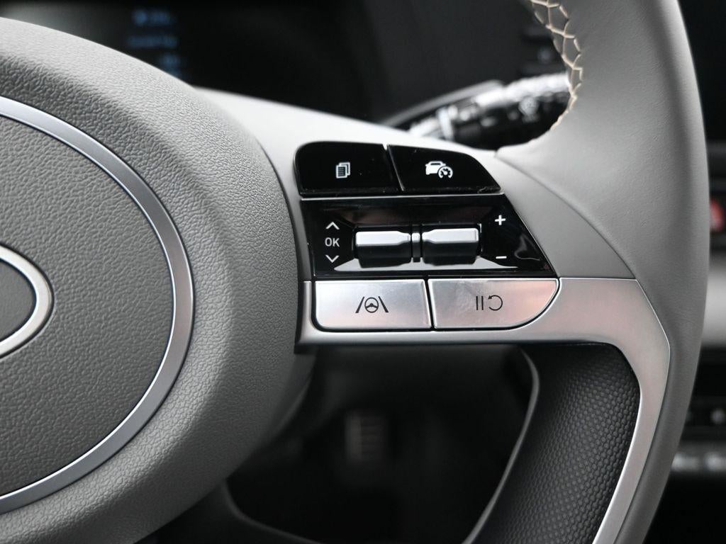 2025 Hyundai ELANTRA SEL Sport Sport Active SRC