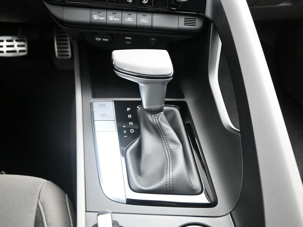 2025 Hyundai ELANTRA SEL Sport Sport Active SRC