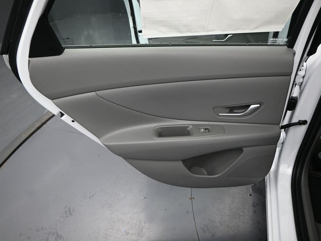 2025 Hyundai ELANTRA SEL Sport Sport Active SRC