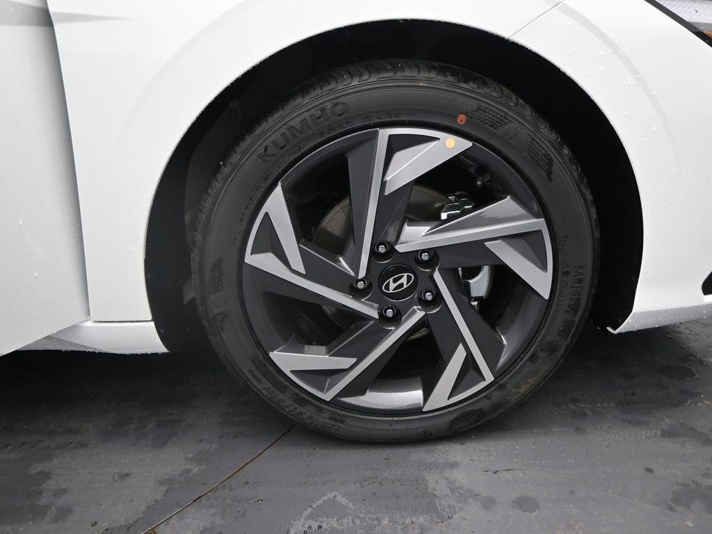 2025 Hyundai ELANTRA SEL Sport Sport Active SRC