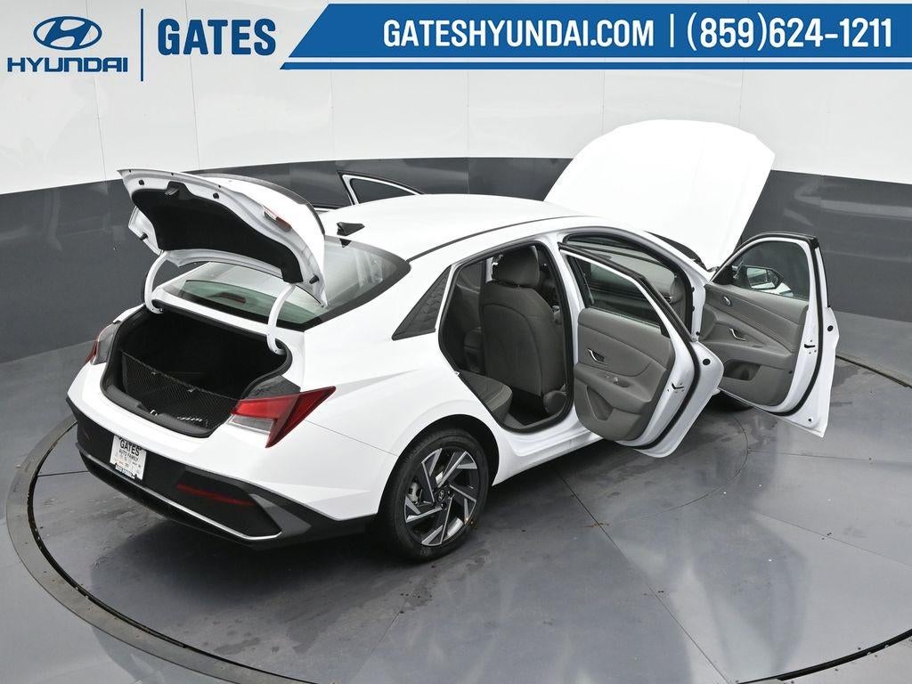 2025 Hyundai ELANTRA SEL Sport Sport Active SRC