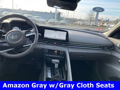 2024 Hyundai ELANTRA SEL