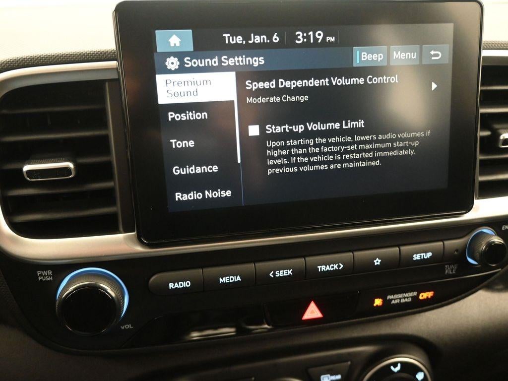 2026 Hyundai VENUE SE