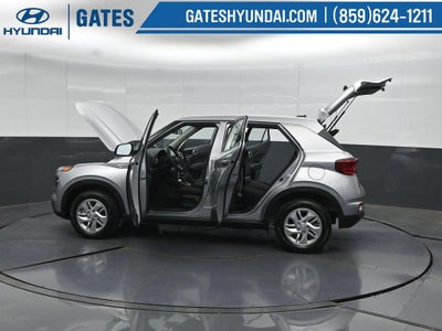 2026 Hyundai VENUE SE