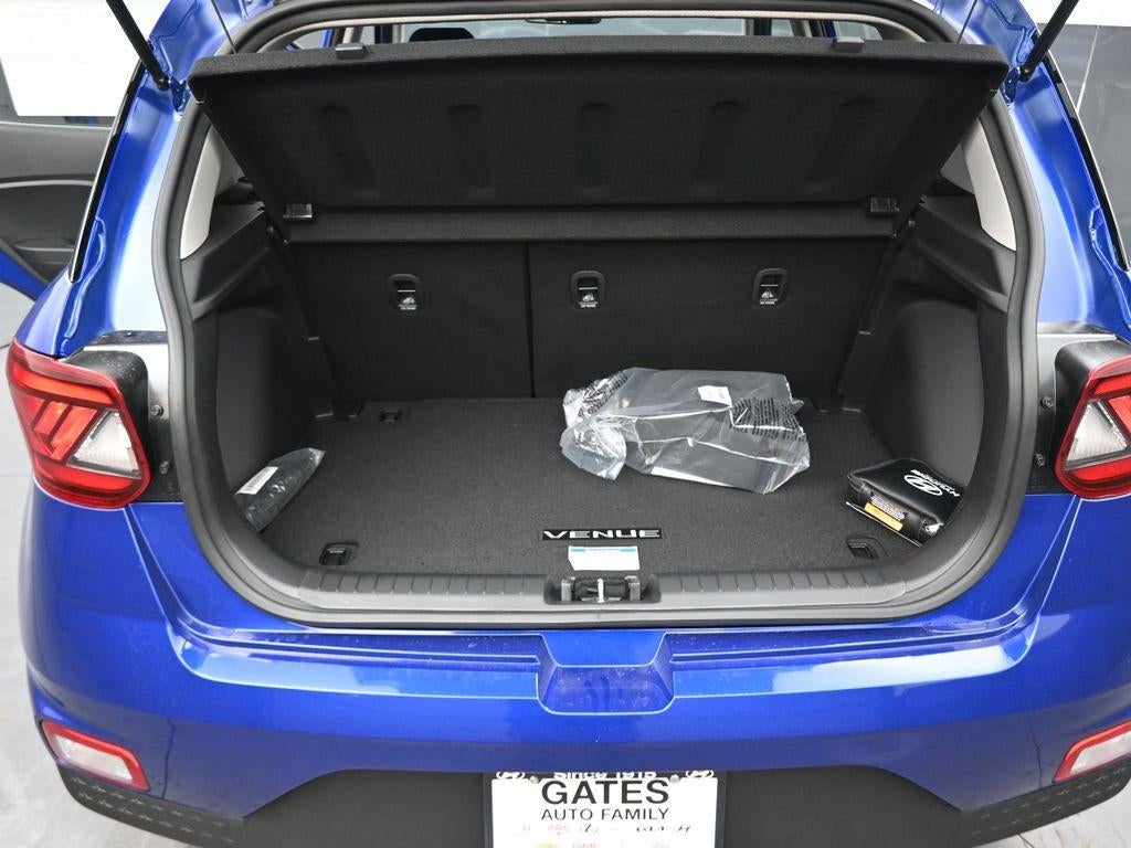 2026 Hyundai VENUE SE