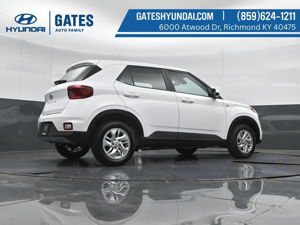 2026 Hyundai VENUE SE