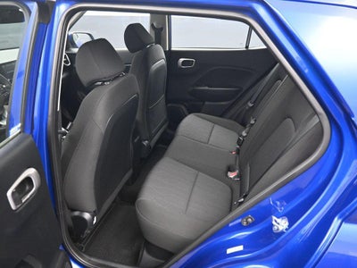 2025 Hyundai VENUE SE Active SRC