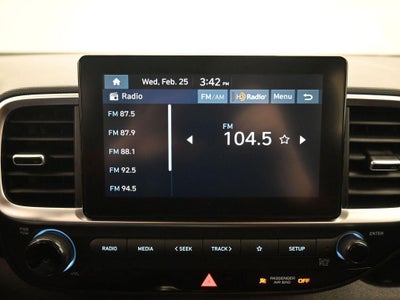 2025 Hyundai VENUE SE Active SRC