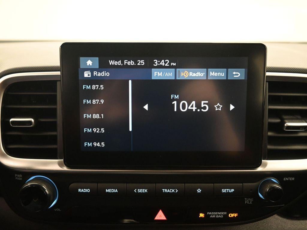 2025 Hyundai VENUE SE Active SRC