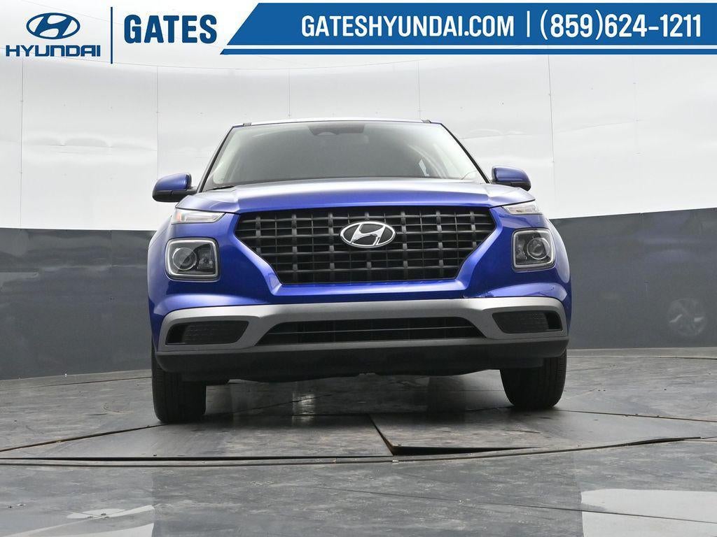 2025 Hyundai VENUE SE Active SRC