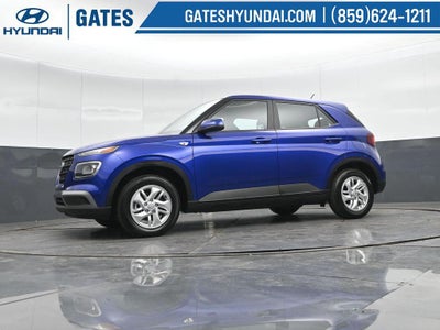 2025 Hyundai VENUE SE Active SRC
