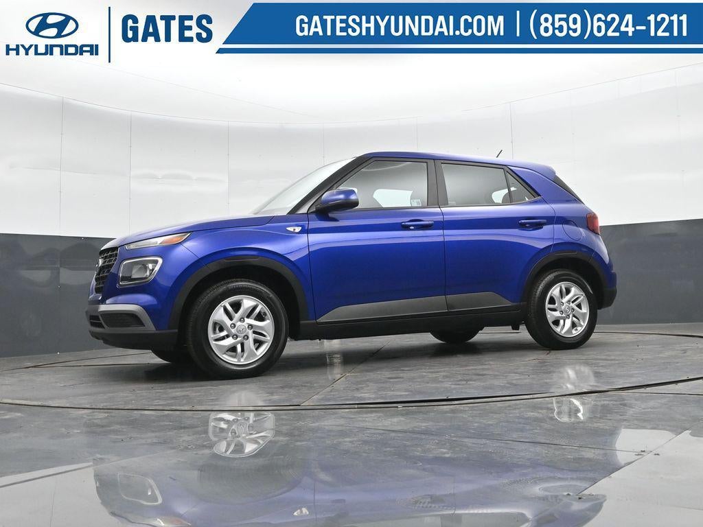 2025 Hyundai VENUE SE Active SRC