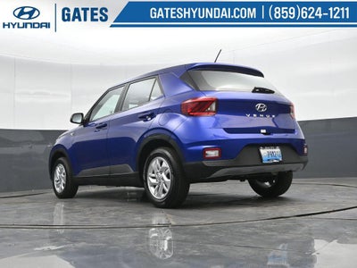 2025 Hyundai VENUE SE Active SRC