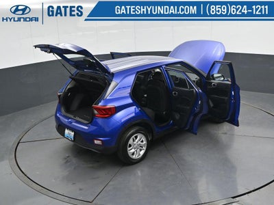 2025 Hyundai VENUE SE Active SRC