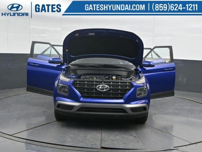 2025 Hyundai VENUE SE Active SRC