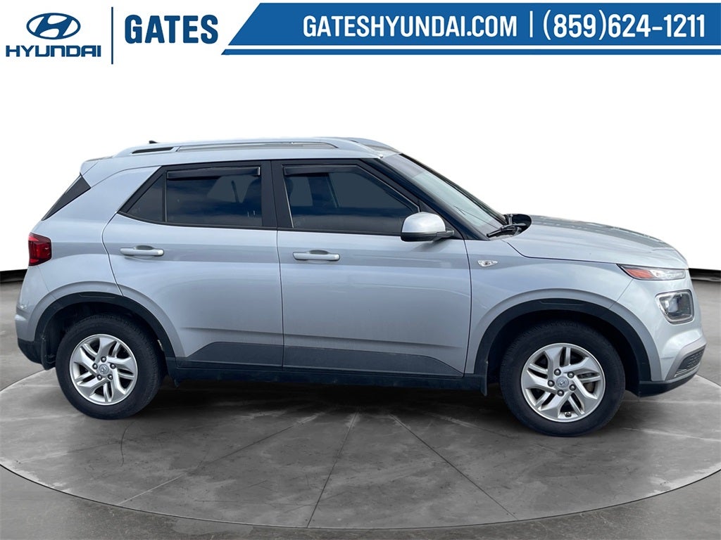 2020 Hyundai VENUE SEL