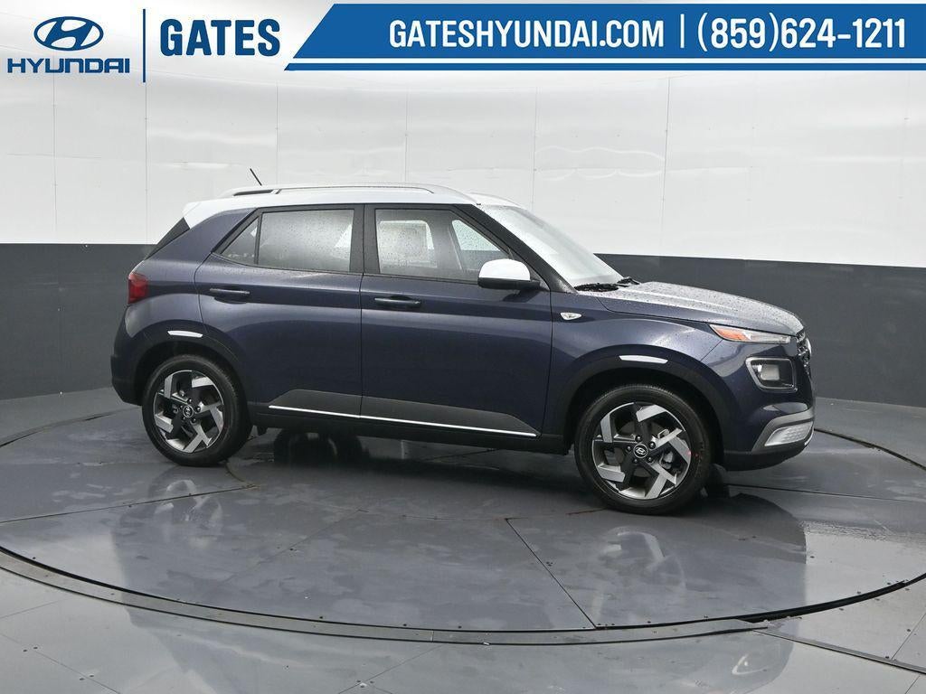 2026 Hyundai VENUE SEL W/ 2-Tone Roof