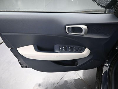 2026 Hyundai VENUE SEL W/ 2-Tone Roof