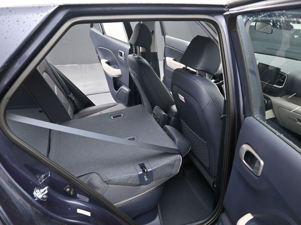 2026 Hyundai VENUE SEL W/ 2-Tone Roof