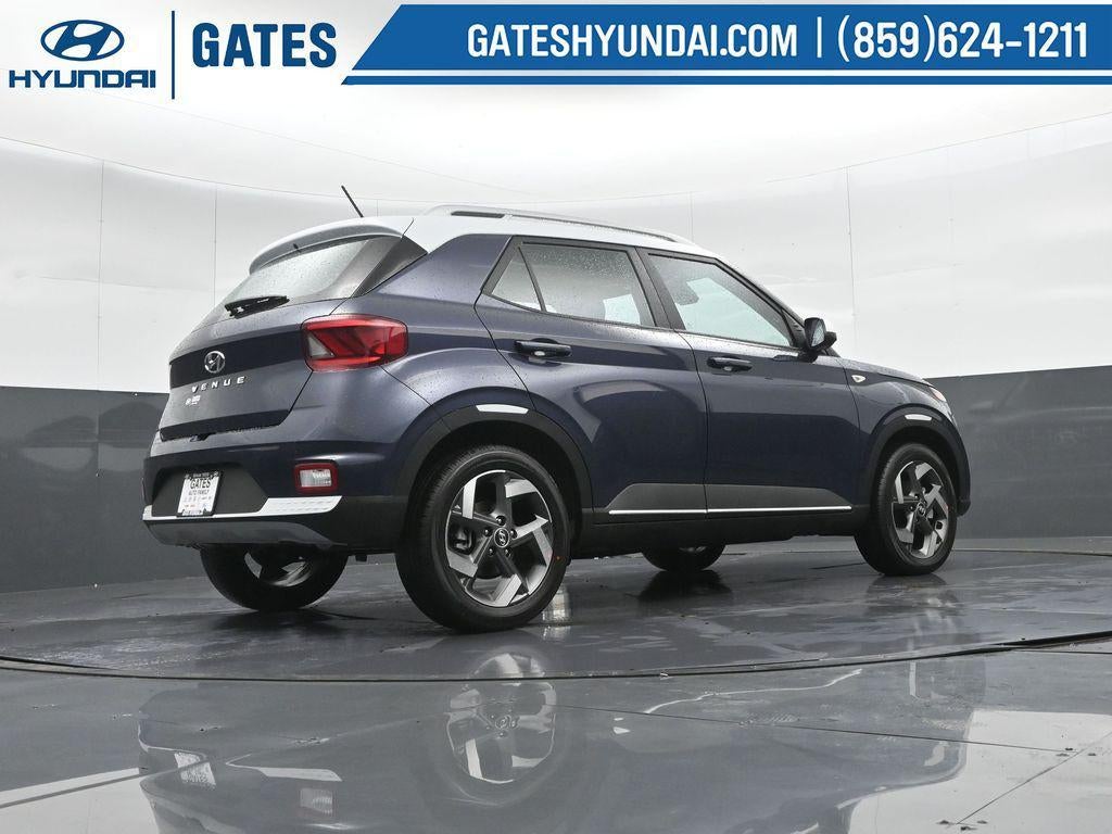 2026 Hyundai VENUE SEL W/ 2-Tone Roof