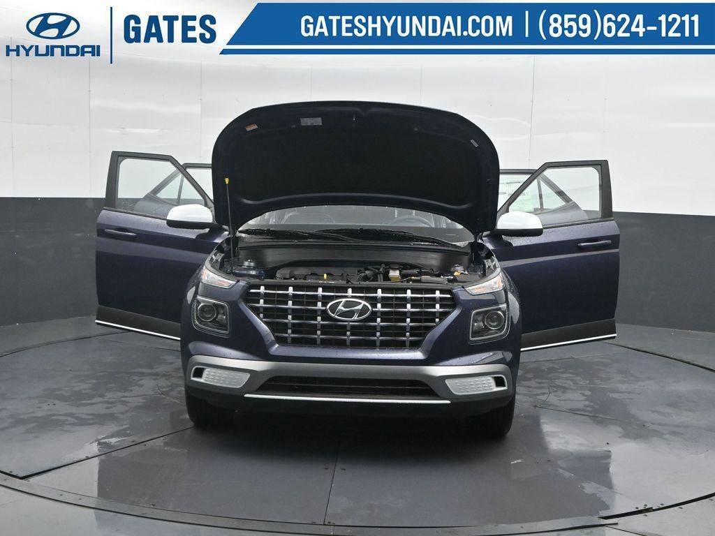 2026 Hyundai VENUE SEL W/ 2-Tone Roof