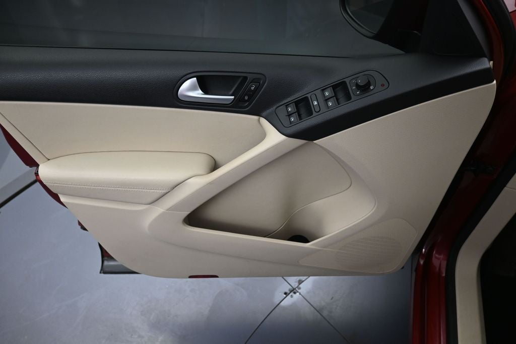 2015 Volkswagen Tiguan SE 4Motion