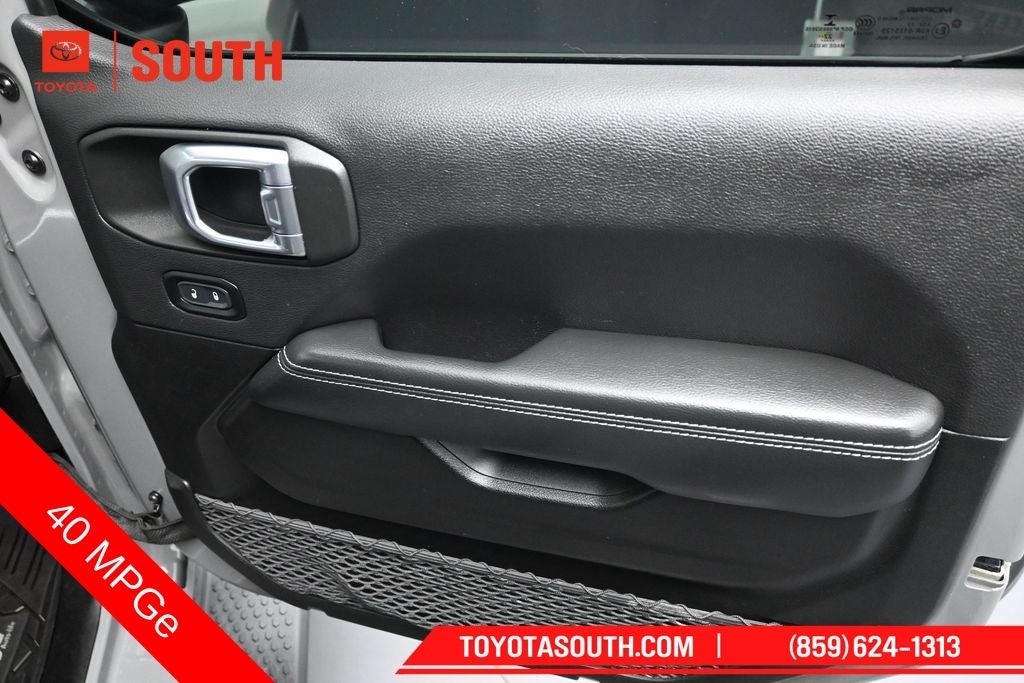 2023 Jeep Wrangler Sahara 4xe