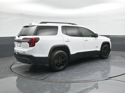 2022 GMC Acadia AT4