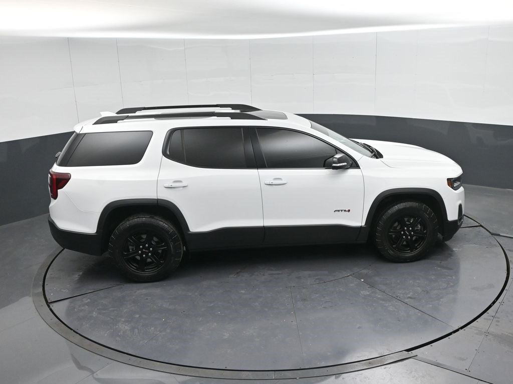 2022 GMC Acadia AT4