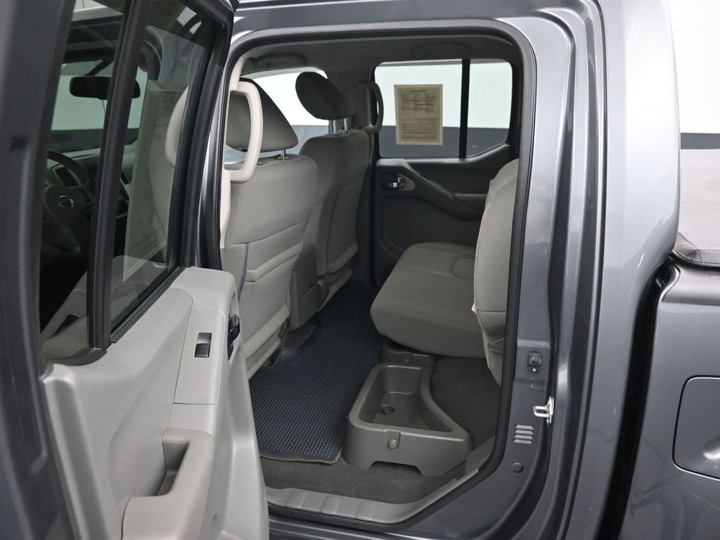 2021 Nissan Frontier SV