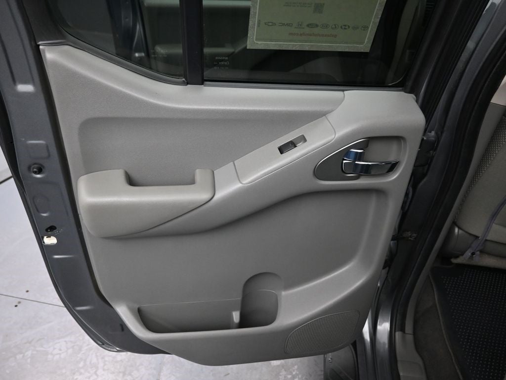 2021 Nissan Frontier SV