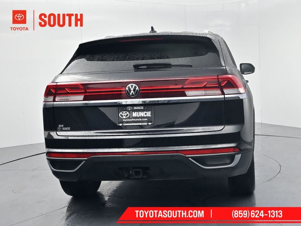 2024 Volkswagen Atlas Cross Sport 2.0T SE w/Technology
