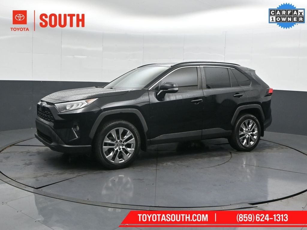 2020 Toyota RAV4 XLE Premium