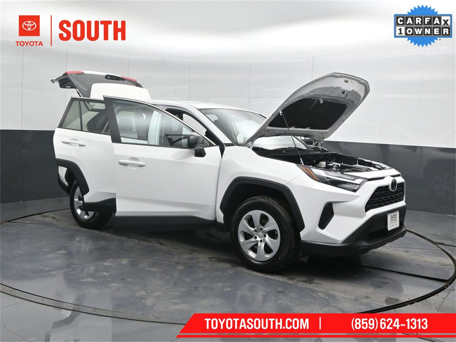2024 Toyota RAV4 LE