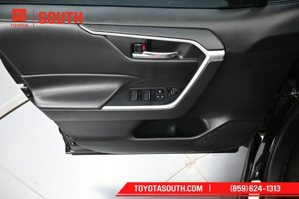 2024 Toyota RAV4 Hybrid Woodland Edition
