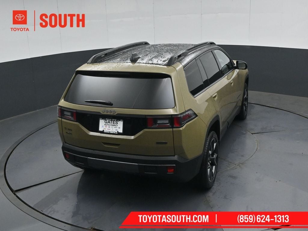 2026 Jeep Cherokee Overland
