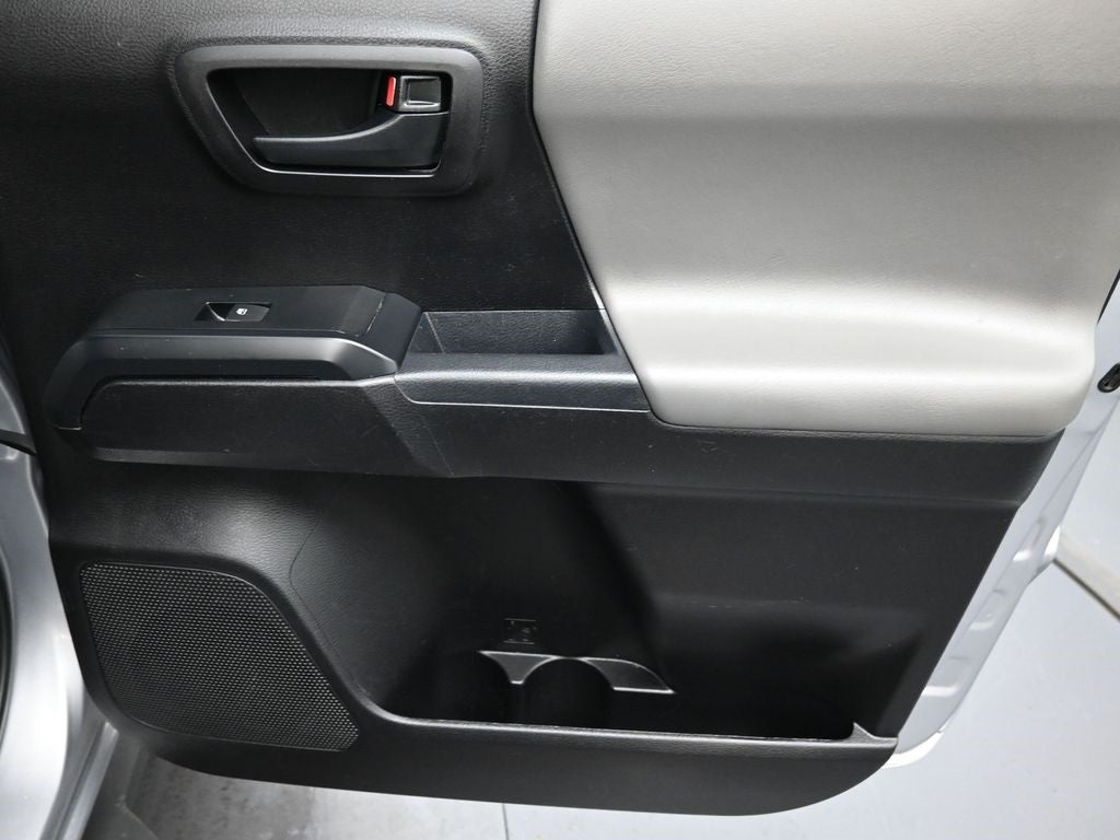 2021 Toyota Tacoma SR V6