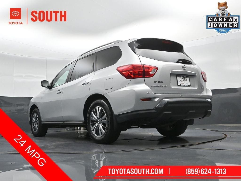 2020 Nissan Pathfinder S