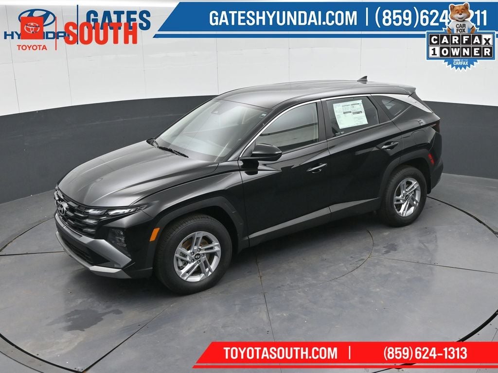 2025 Hyundai TUCSON SE