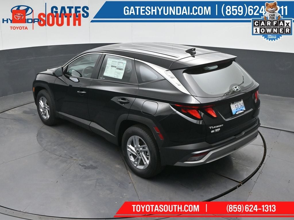2025 Hyundai TUCSON SE