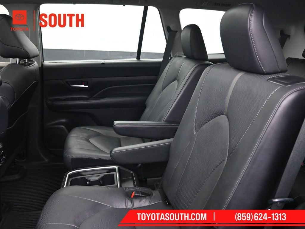 2024 Toyota Grand Highlander Platinum